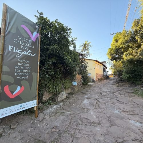 1ª Festa Literária de Igatu promove e valoriza a cultura da comunidade local